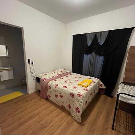 Suite Hostel Curitiba Luaran gambar